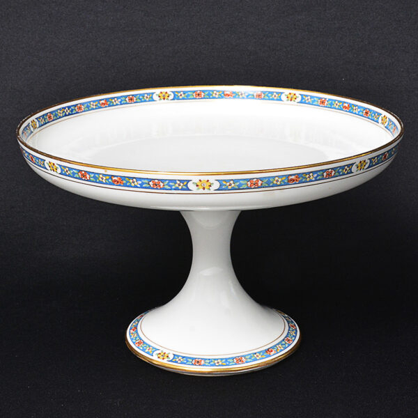 Fruteira de pé alto executada em porcelana francesa Bernardaud & Company, Limoges - França - Imagem 2