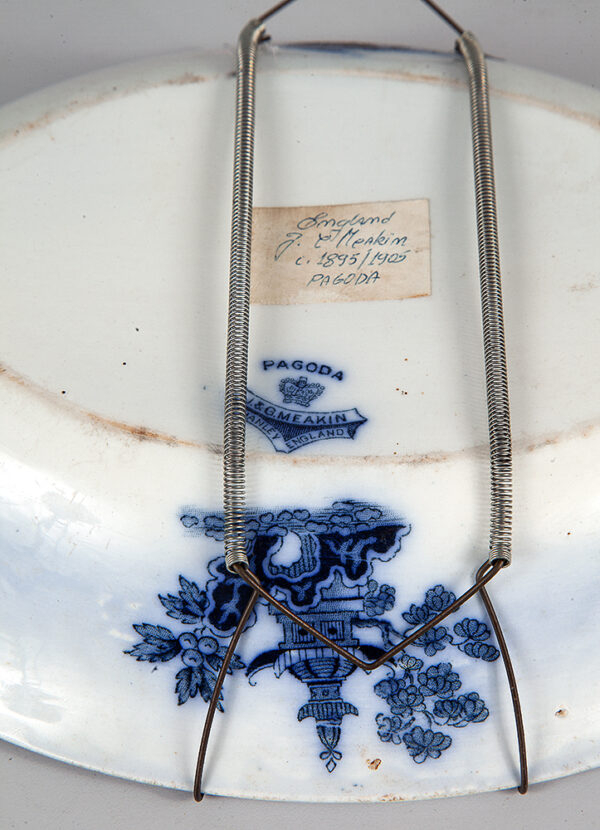 Travessa em porcelana Inglesa decorada em azul underglaze - Imagem 3