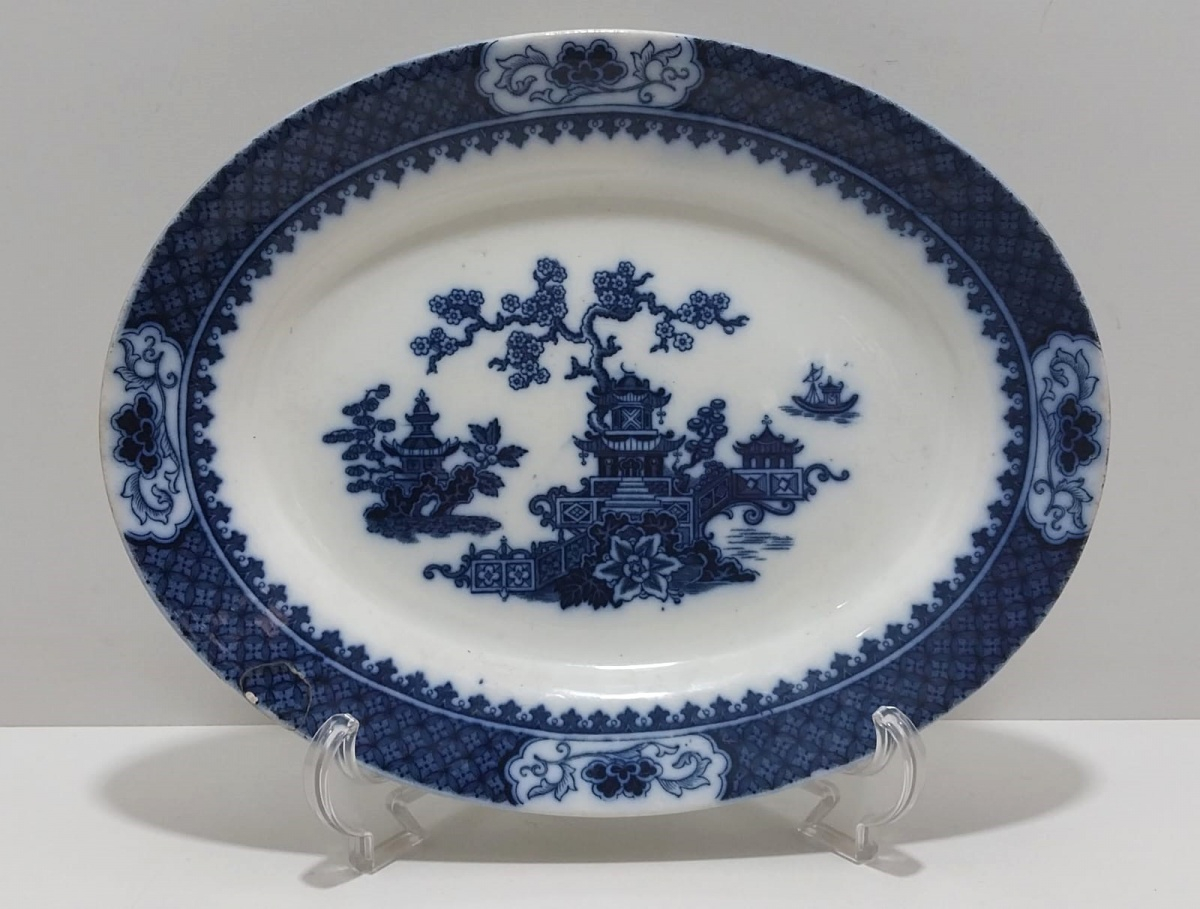 Travessa em porcelana inglesa decorada em azul branco, J&C MEAKIN