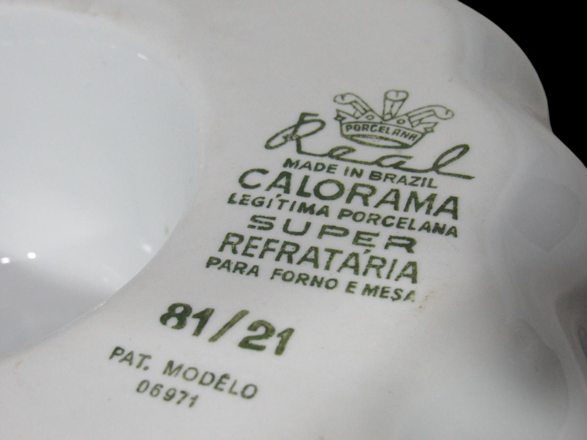 forma para bolo em PORCELANA REAL CALORAMA - Imagem 4