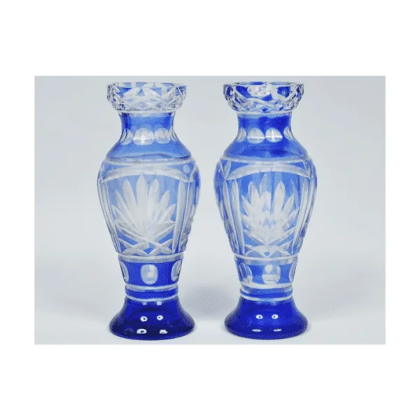 Par de vasos em cristal Tcheco lapidado