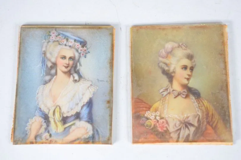 Dois quadros miniaturas ou porta retratos com bordas em marfim - Imagem 2