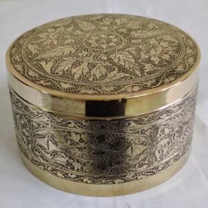 caixa-porta-joias-redonda-em-metal-dourado
